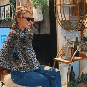 BNWT Faux Fur Cheetah Jacket